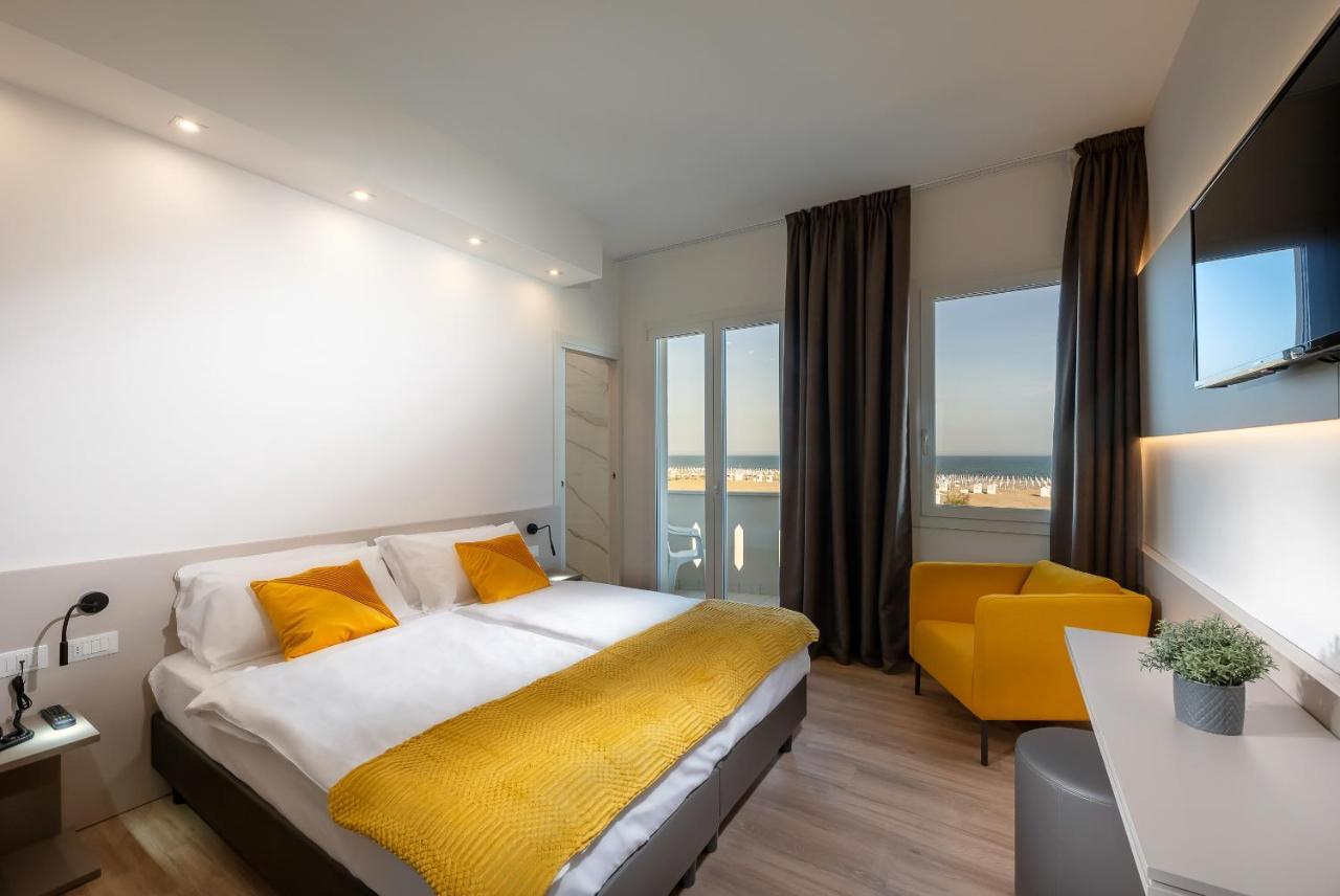 Hotel Delfino กาออร์เล ภายนอก รูปภาพ