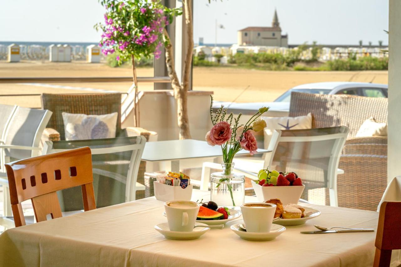 Hotel Delfino กาออร์เล ภายนอก รูปภาพ