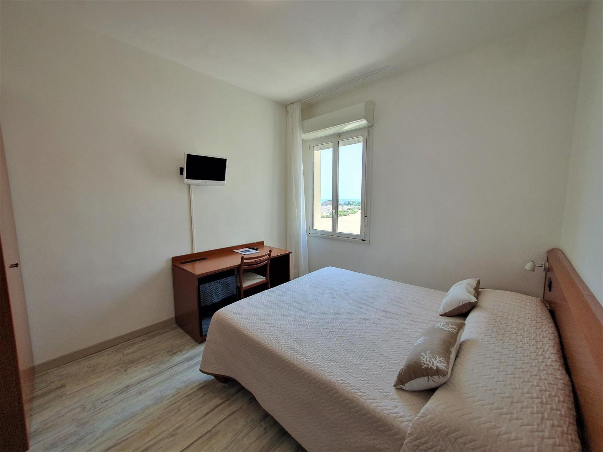 Hotel Delfino กาออร์เล ภายนอก รูปภาพ